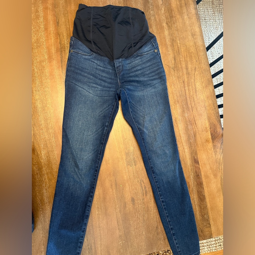 Women’s Maternity Over the Belly Skinny Jeans; Sz 4